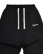 TAG BAGGY JOGGERS [630GSM]
