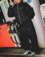 TAG BAGGY JOGGERS [630GSM]