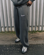 TAG BAGGY JOGGERS [630GSM]